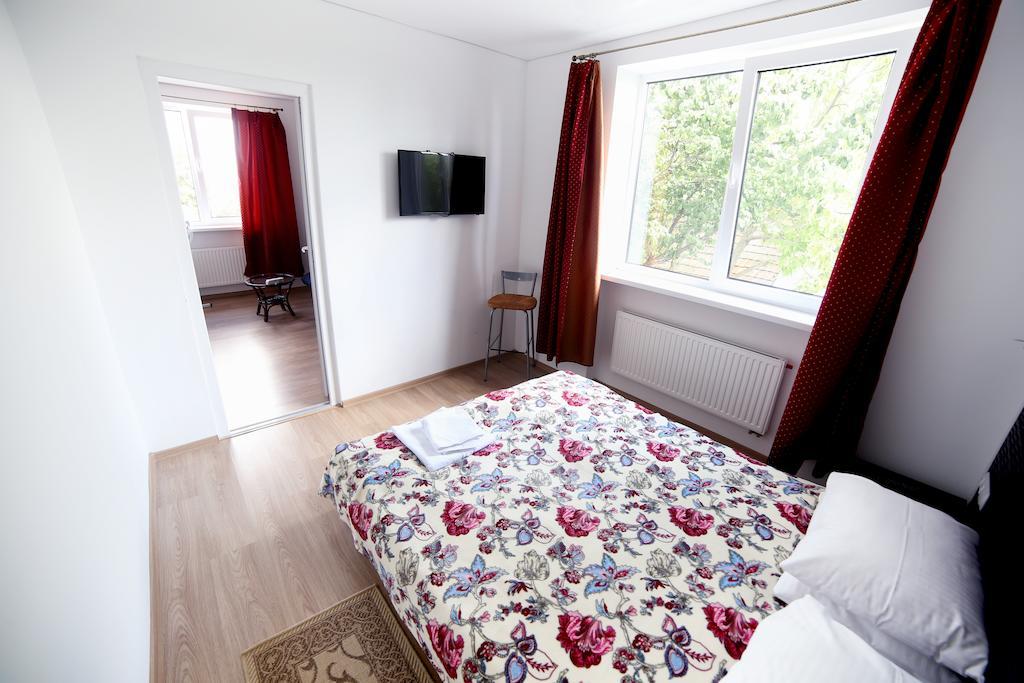 Villa Elena Yanoshi Eksteriør bilde